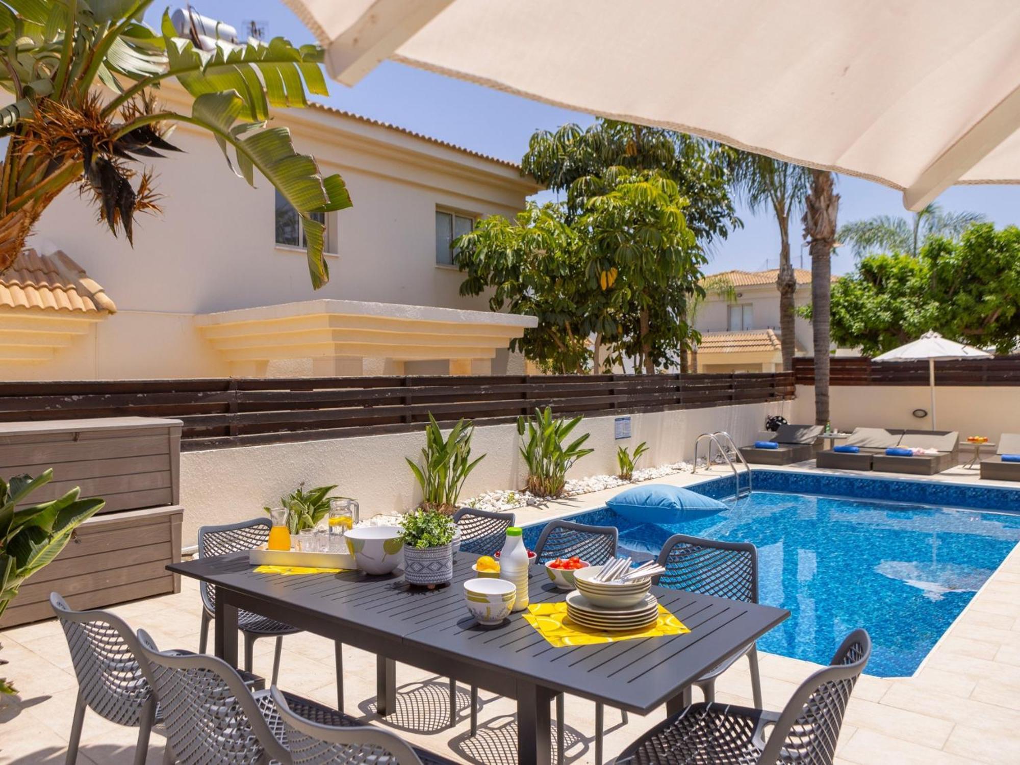 Villa Malama Paralimni Exterior foto
