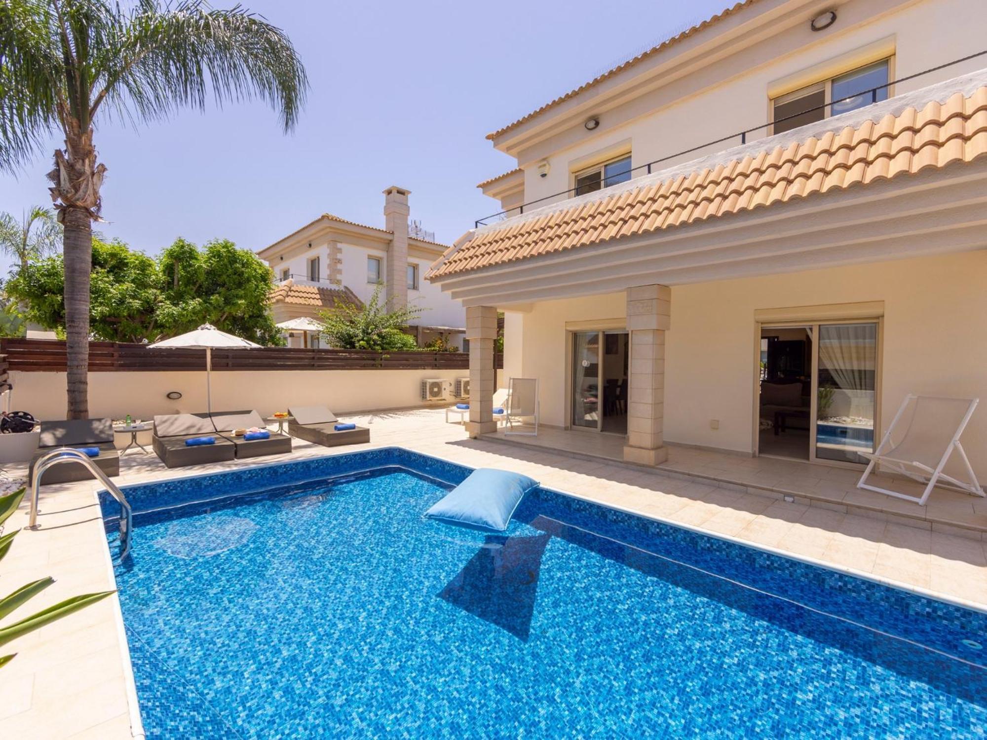 Villa Malama Paralimni Exterior foto