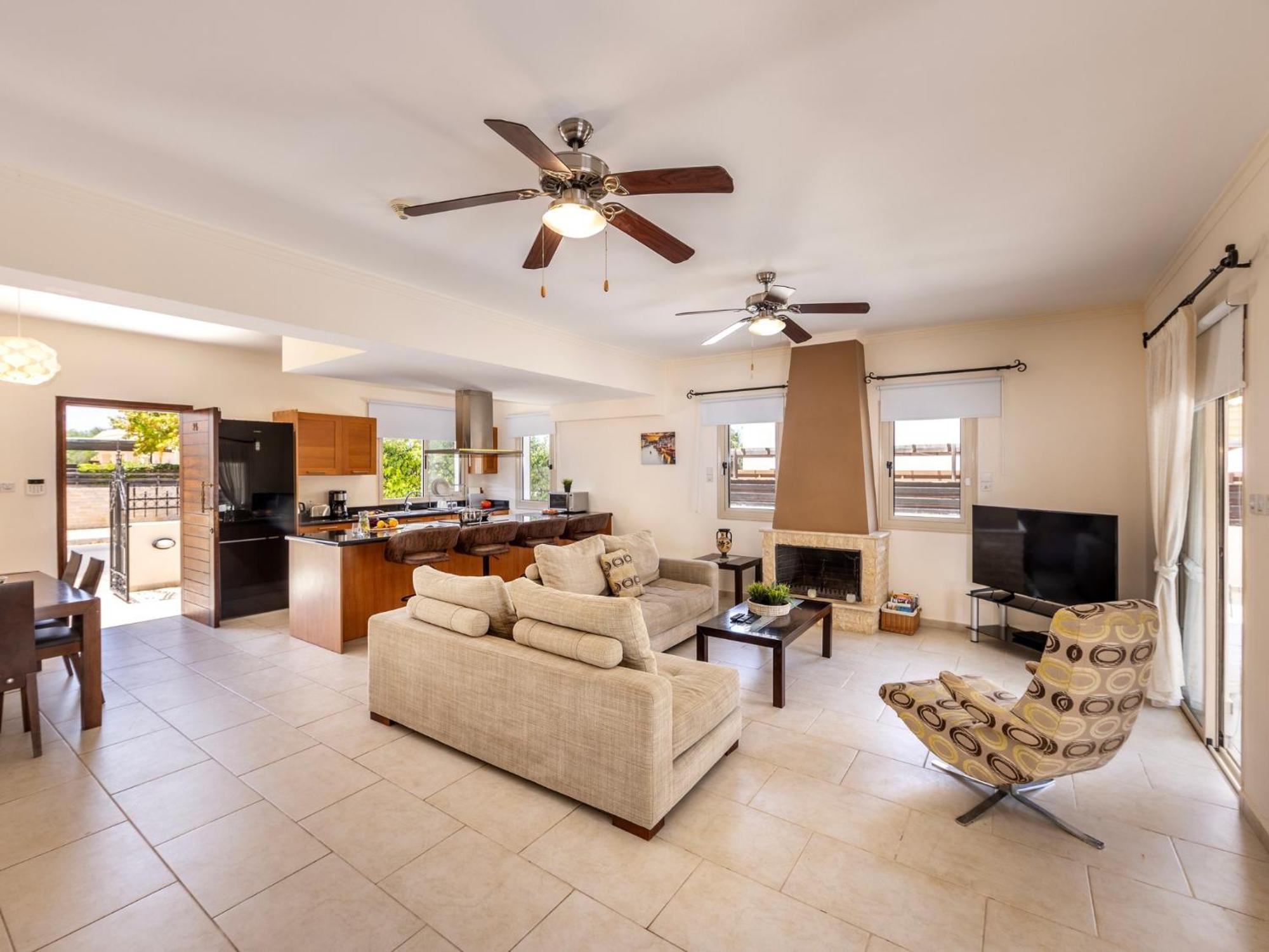 Villa Malama Paralimni Exterior foto