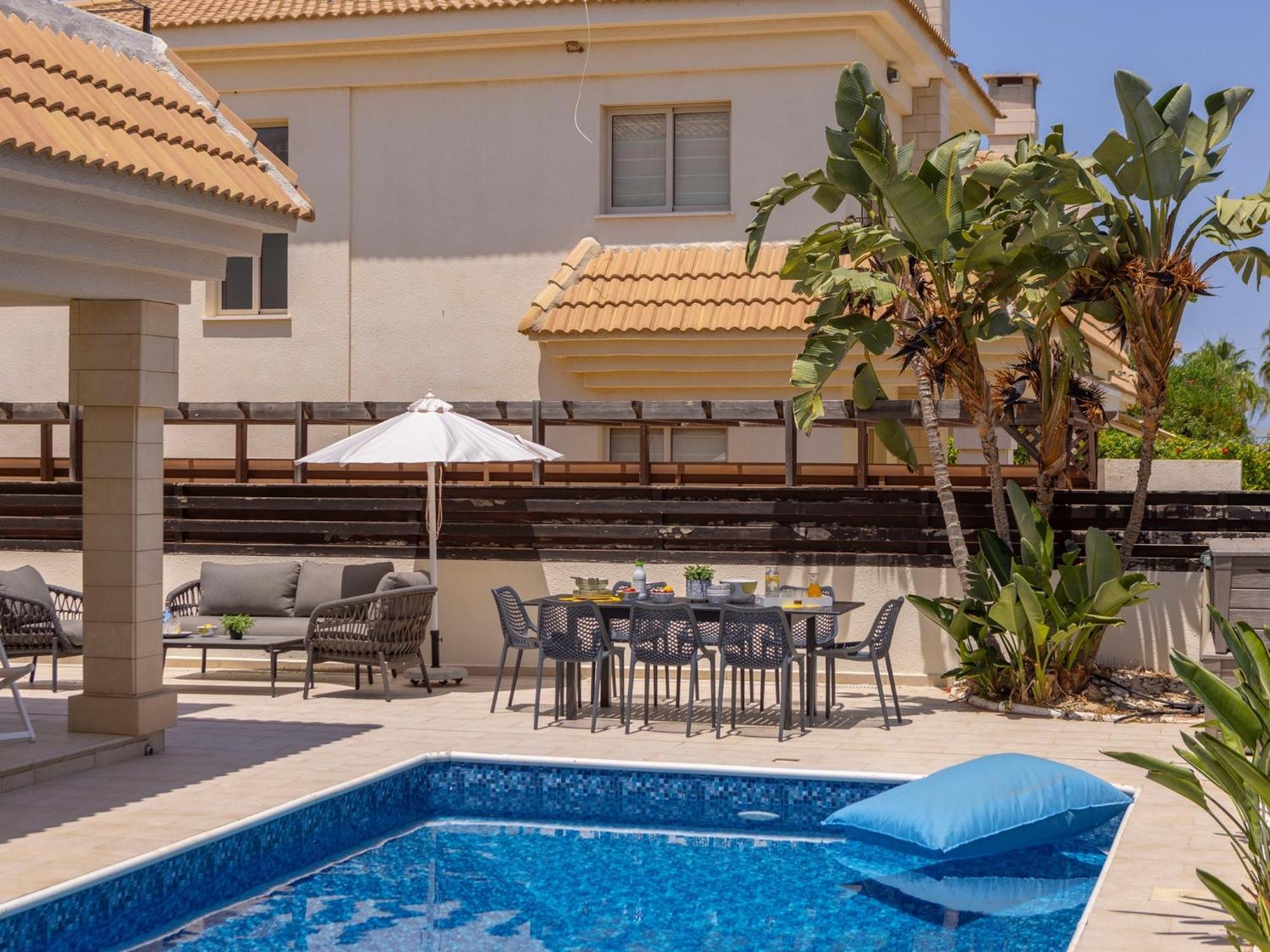 Villa Malama Paralimni Exterior foto