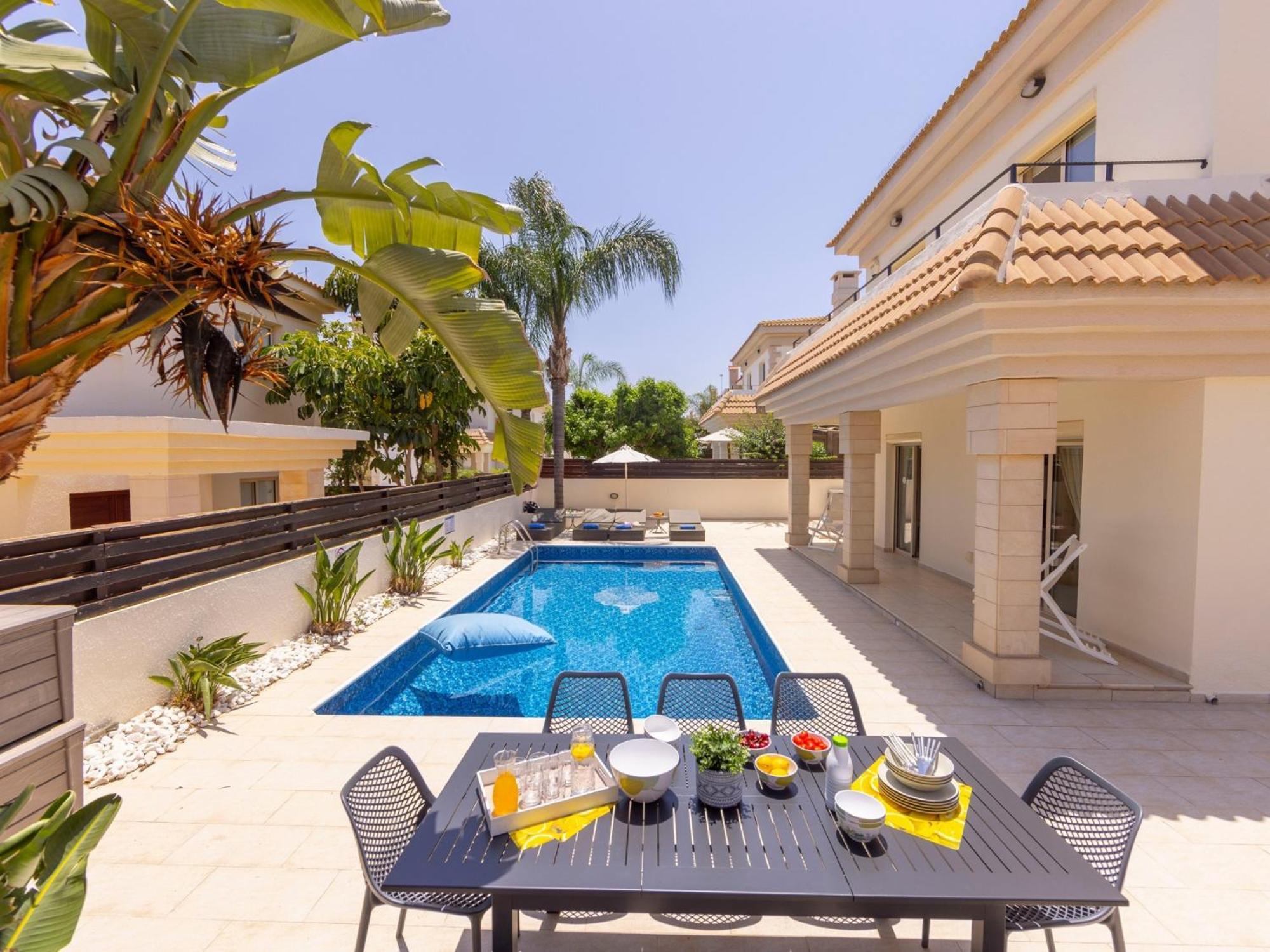 Villa Malama Paralimni Exterior foto