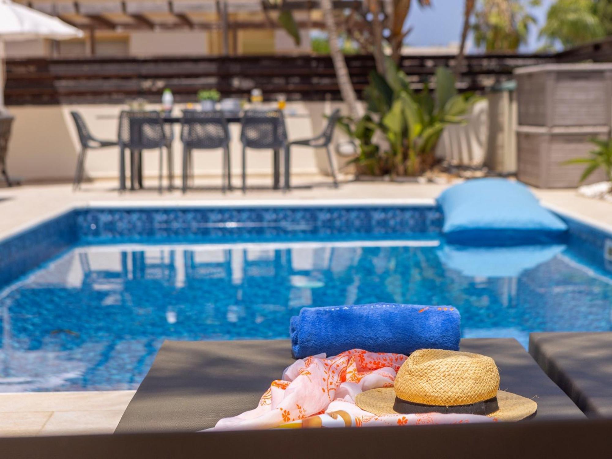 Villa Malama Paralimni Exterior foto