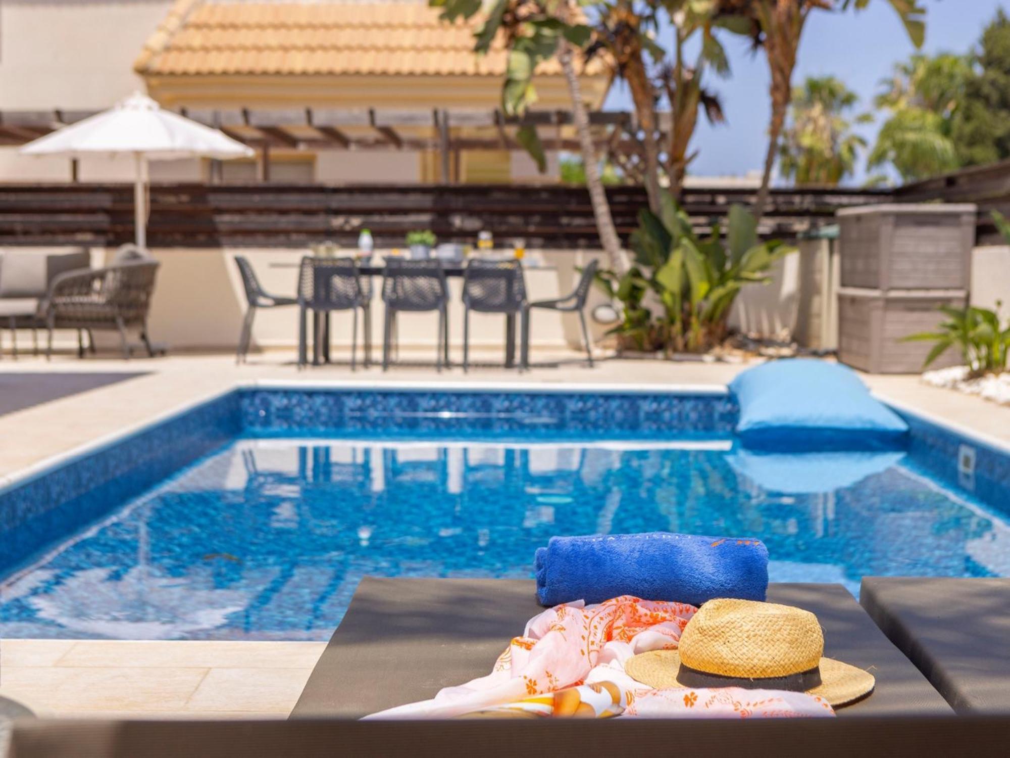 Villa Malama Paralimni Exterior foto