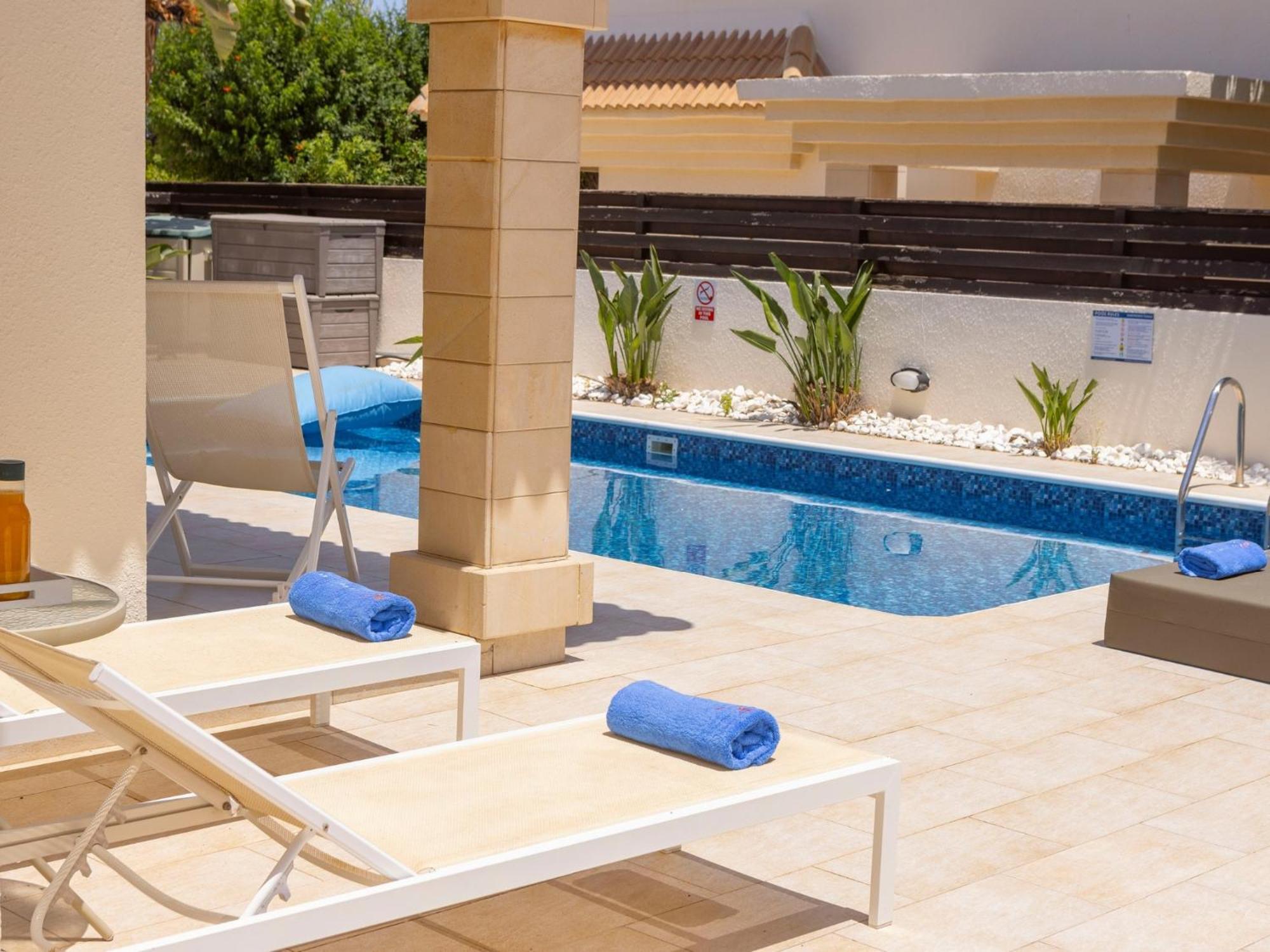 Villa Malama Paralimni Exterior foto