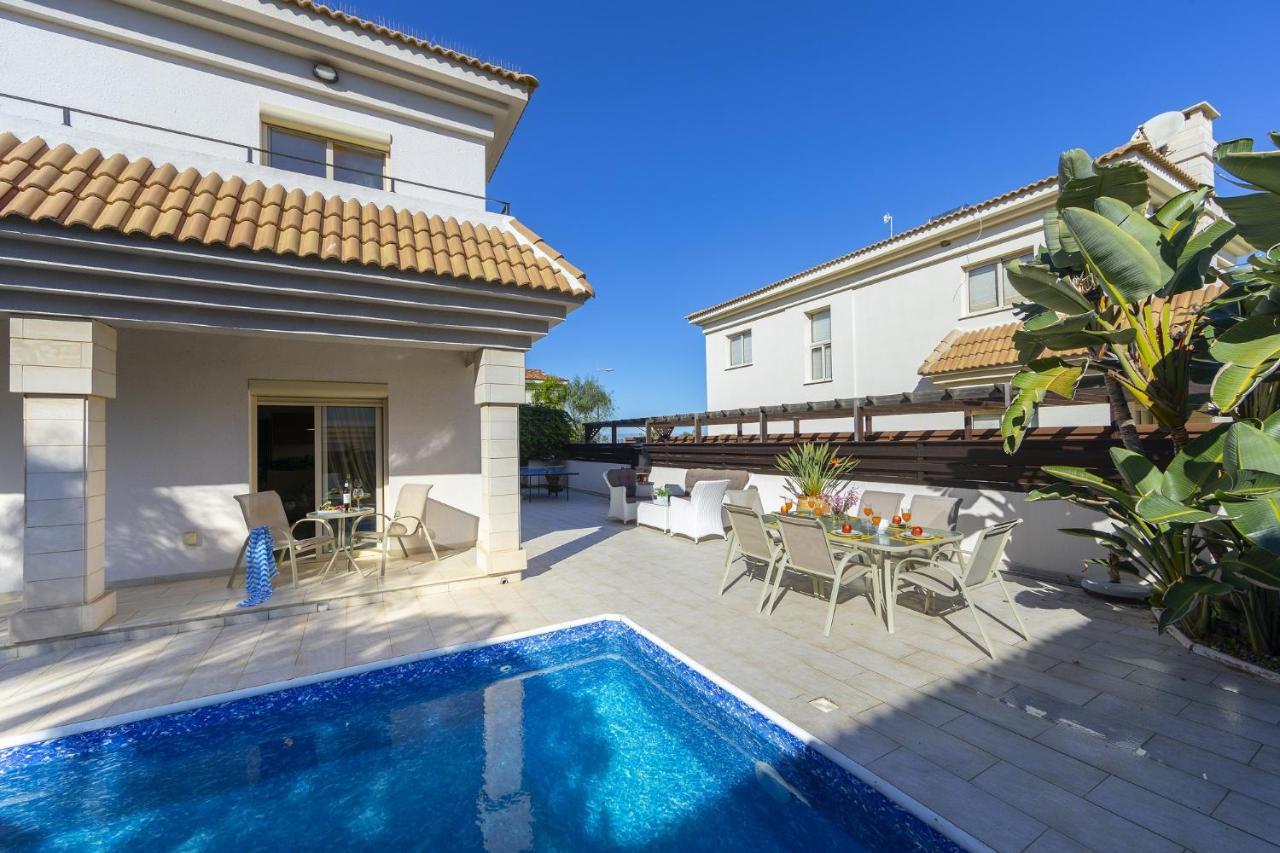 Villa Malama Paralimni Exterior foto